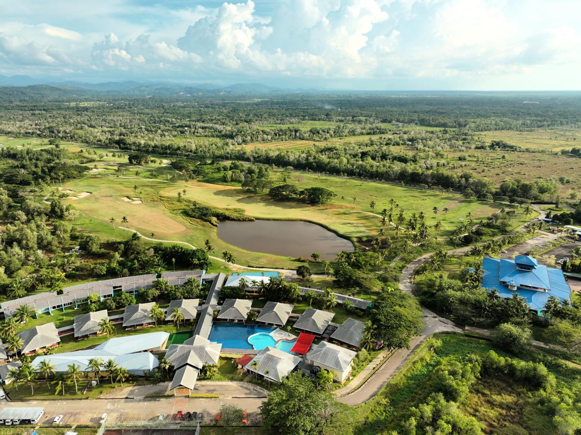 Artitaya Borneo Golf & Resort Papar Eksteriør bilde