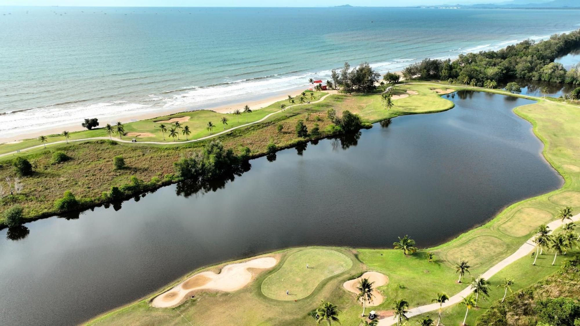 Artitaya Borneo Golf & Resort Papar Eksteriør bilde