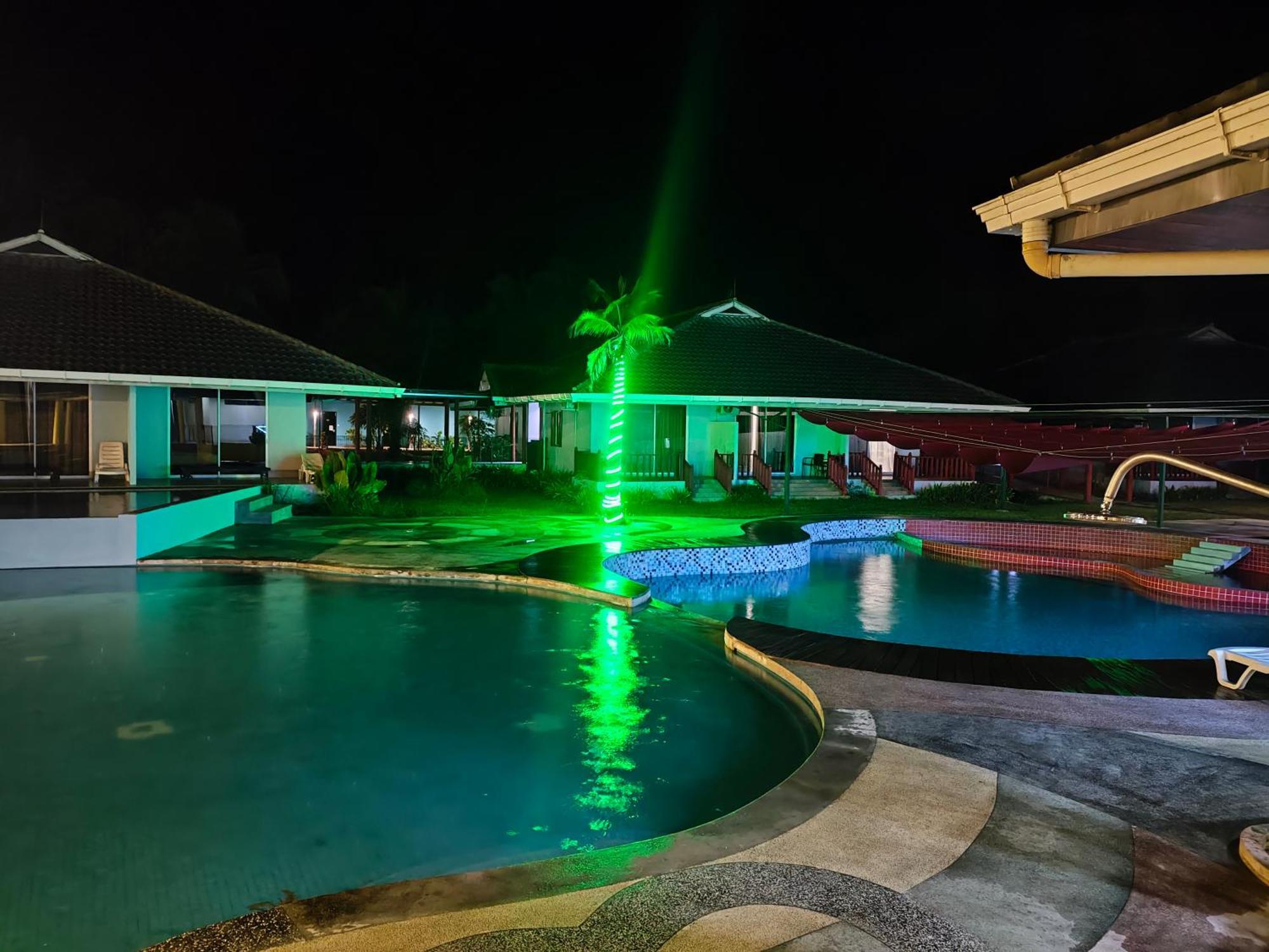 Artitaya Borneo Golf & Resort Papar Eksteriør bilde